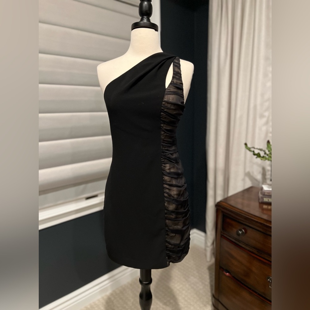 One shoulder LBD
